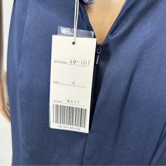 NEW Madison James 19-161 Navy Blue Off Shoulder Prom Cocktail Dress Size 4 - Picture 8 of 8